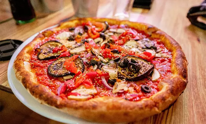 Menú de hamburguesa o pizza Love & Hate para 2 o 4