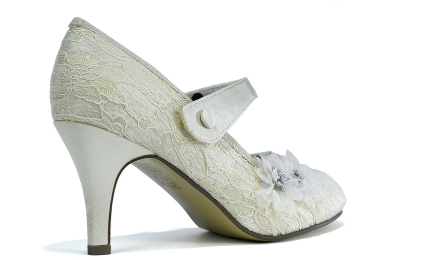 Image 8: Women's Floral Lace Shoes