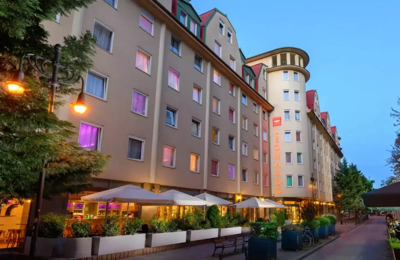 ✈8-Day Prague, Vienna, & Budapest Vacation from Great Value Vacations