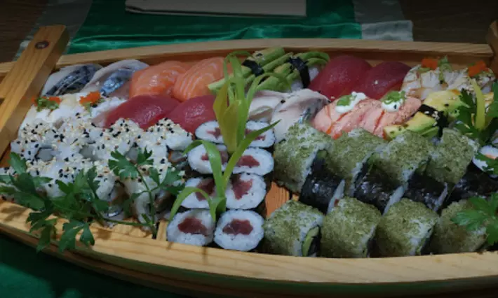 Menú asiático para 2 personas en Miyako