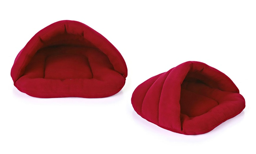 Image 4: Igloo-Style Polar Fleece Pet Bed