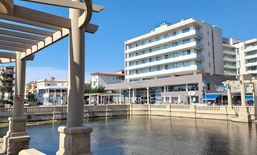 Image 15: Circuito termal en balneario y masaje en Balneario Playa de Comarruga