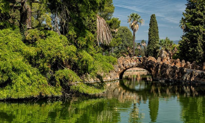 Image 1: ¡Día de naturaleza! Entrada al jardín histórico y botánico Parc Samà