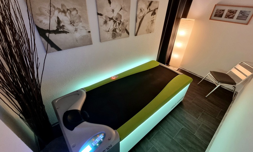 Image 2: Bis zu 50% Rabatt auf Hydrojet-Massage im Bodyhaus