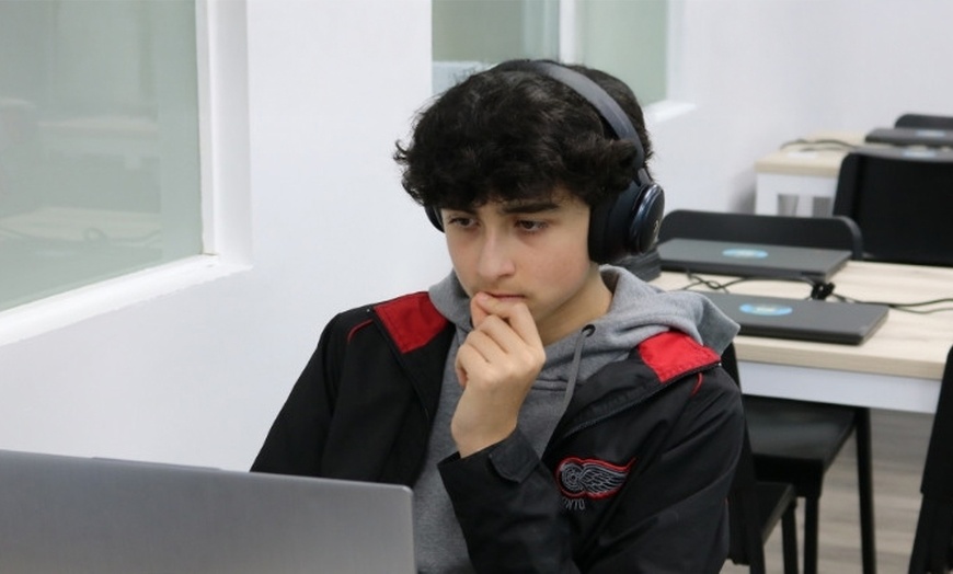 Image 4: 1-Month Coding Classes for Kids Aged 5–18 – Rare to Ultra Rare