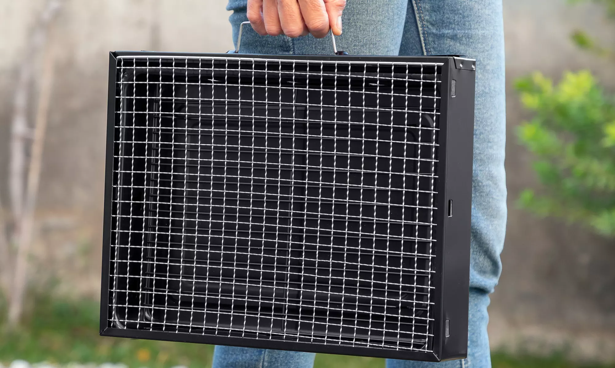 Barbecue de table pliable au charbon de bois InnovaGoods