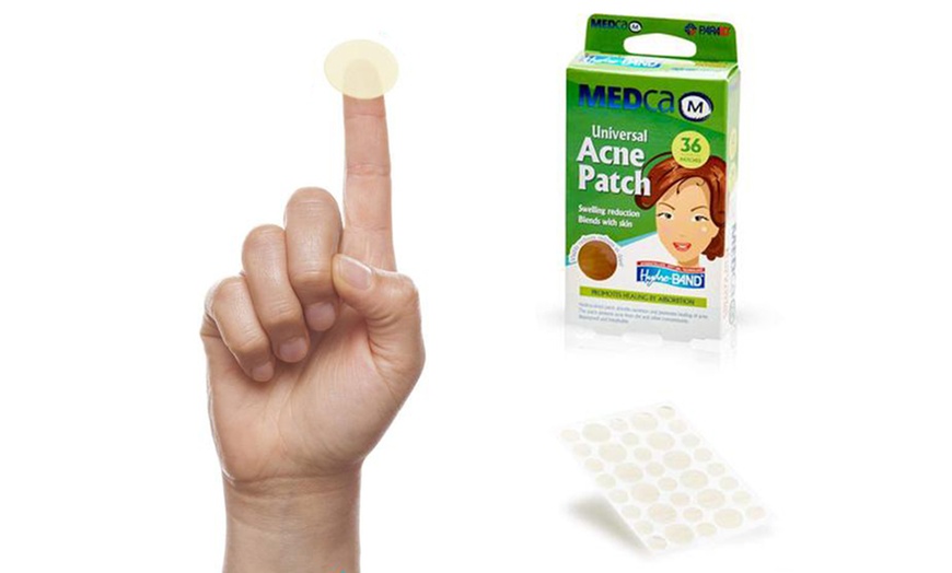 Image 3: Absorbent Patches Against Acne