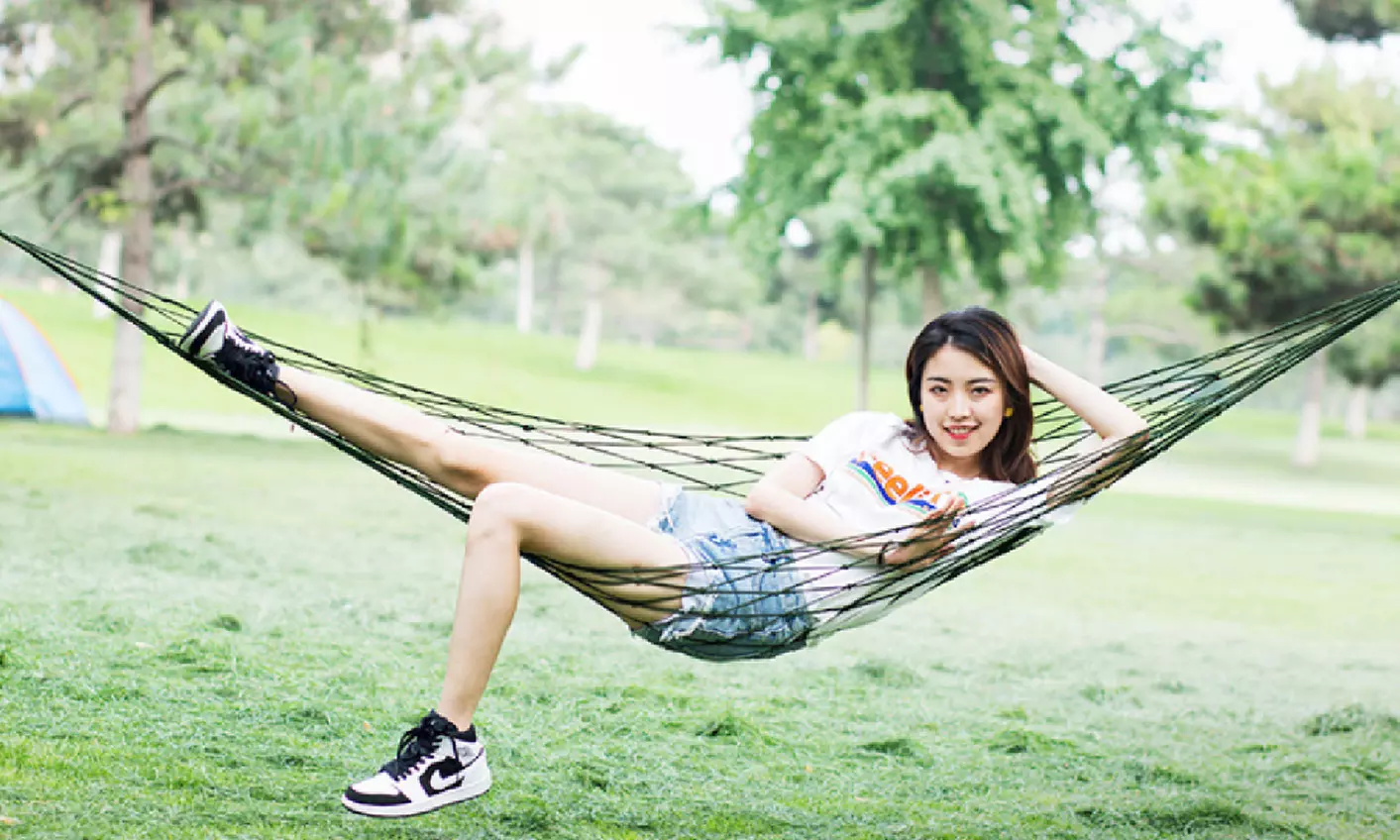 Hamac en nylon à suspendre, coloris au choix, livraison offerte - Primary Image