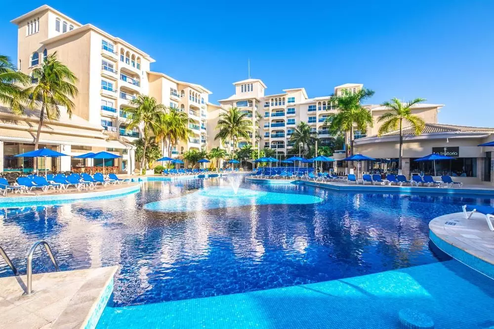 ✈ 3- or 5-Night All-Inclusive Occidental Costa Cancún Resort. Price is per Person, Based on Two Guests per Room. - Primary Image