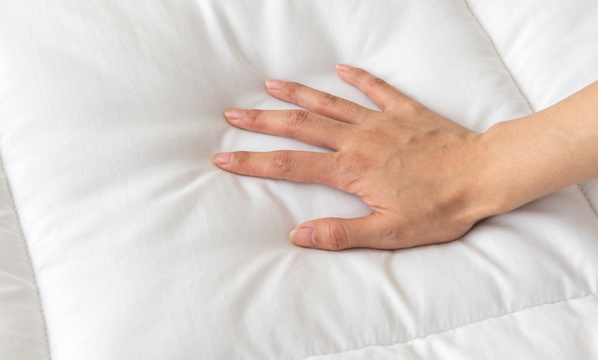 Image 4: Luxury Winter Duvet Quilt 15Tog Hotel Quality Warm Duvets