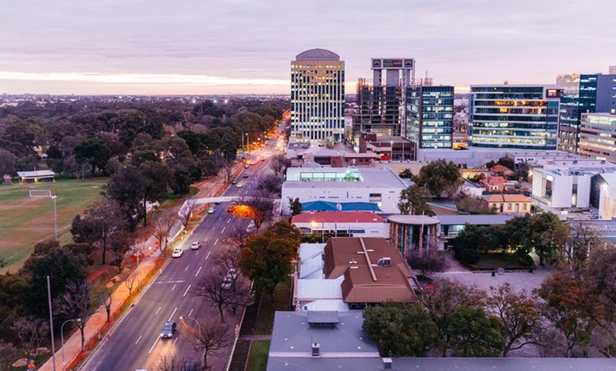 Image 7: Adelaide: Stay for Two with Breakky