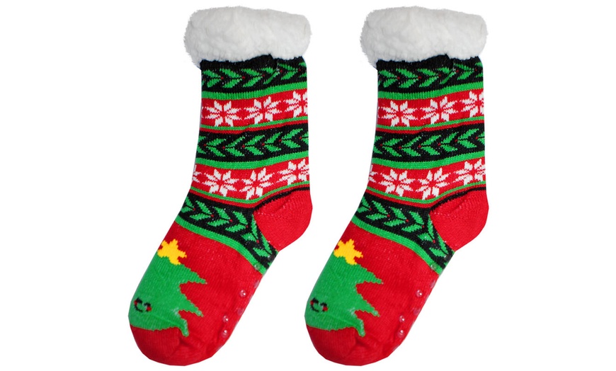 Image 33: Warm Winter Lined Christmas Slipper Socks