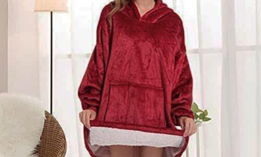 Image 9: Reversible Giant Hoodie Blanket