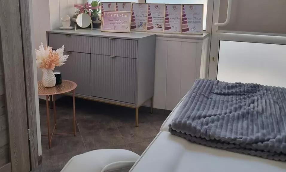 Zadbaj o cerę: mikrodermabrazja, oczyszczanie wodorowe i więcej