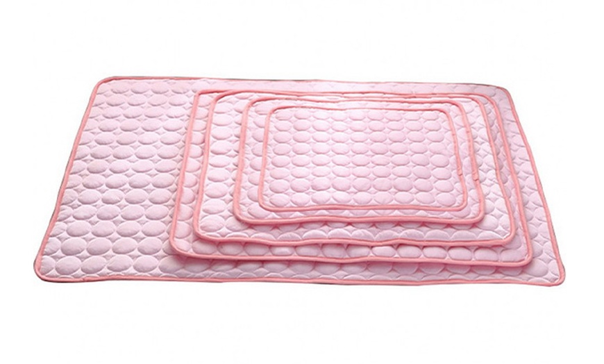 Image 12: Pet Cooling Mat