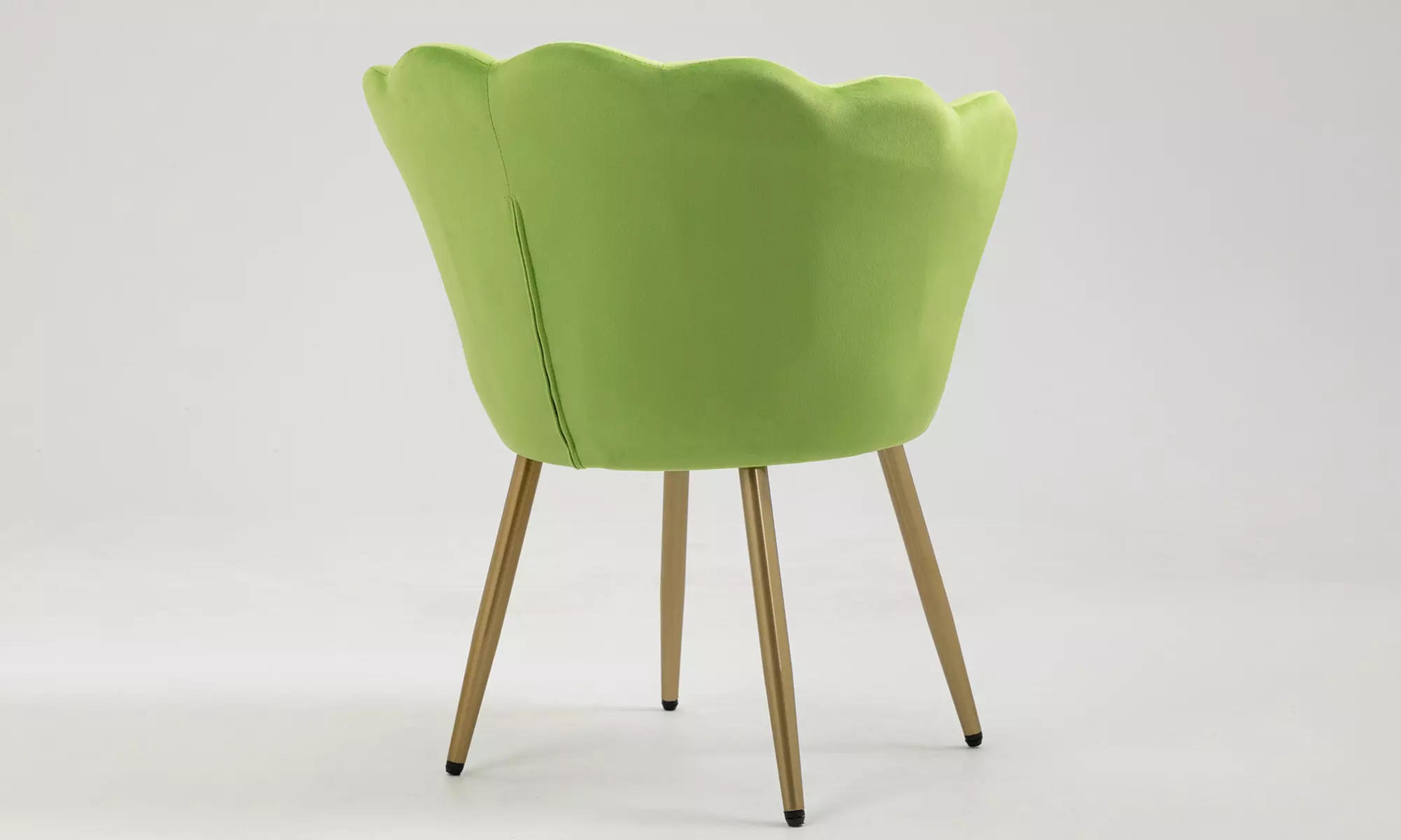 Poltrona in velluto a conchiglia