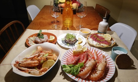 Buono di 10 o 15 € da spendere su un menu di pesce dal ristorante Shannara 2. Consegna a domicilio