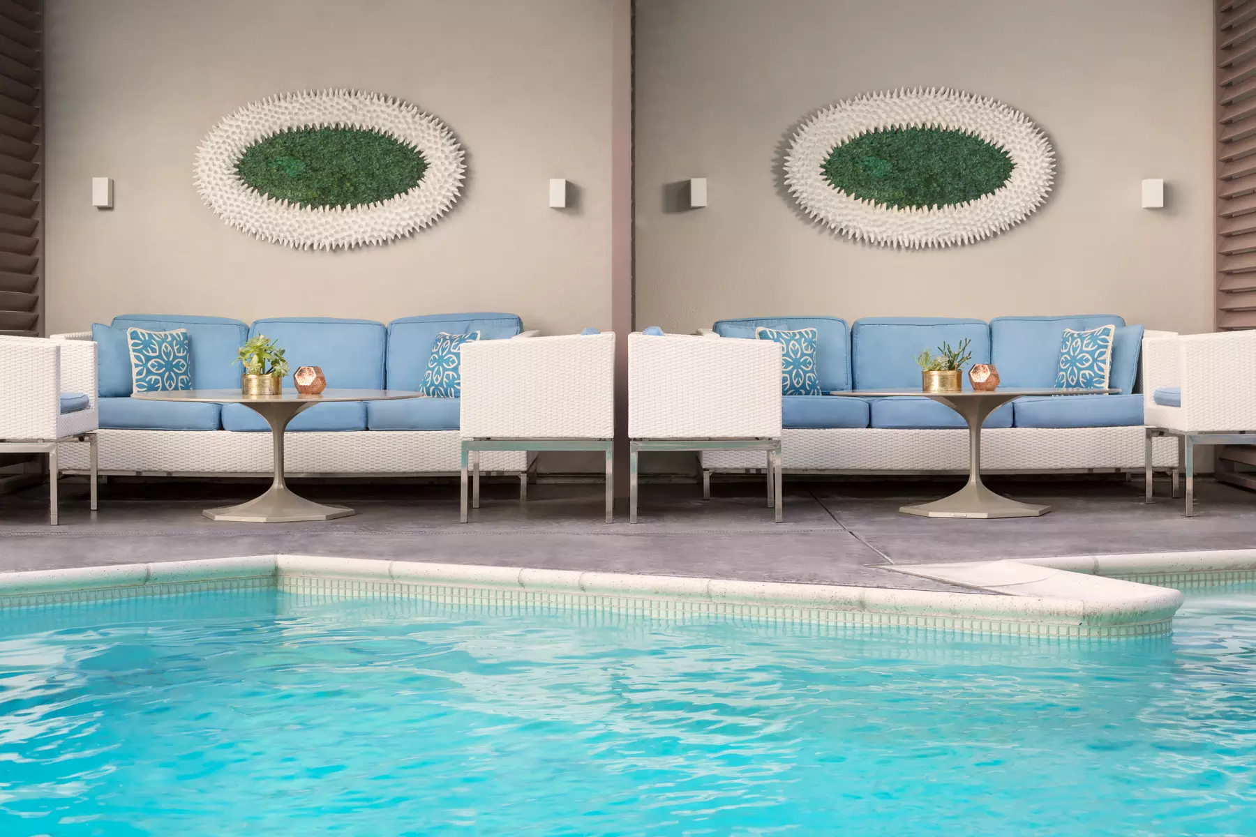 Experience a luxurious stay with welcome drinks at the Mosaic Hotel in Beverly Hills. Book now for a memorable getaway! - Primary Image