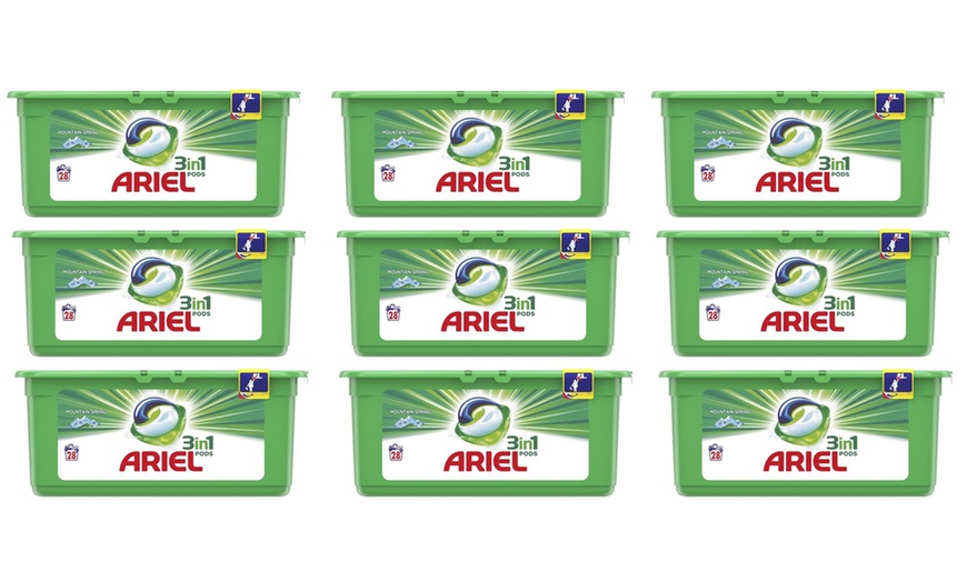 Image 9: Capsules de lavage Ariel