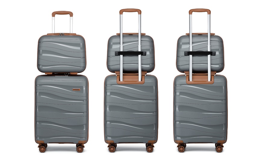 Image 3: One or Four Suitcase set