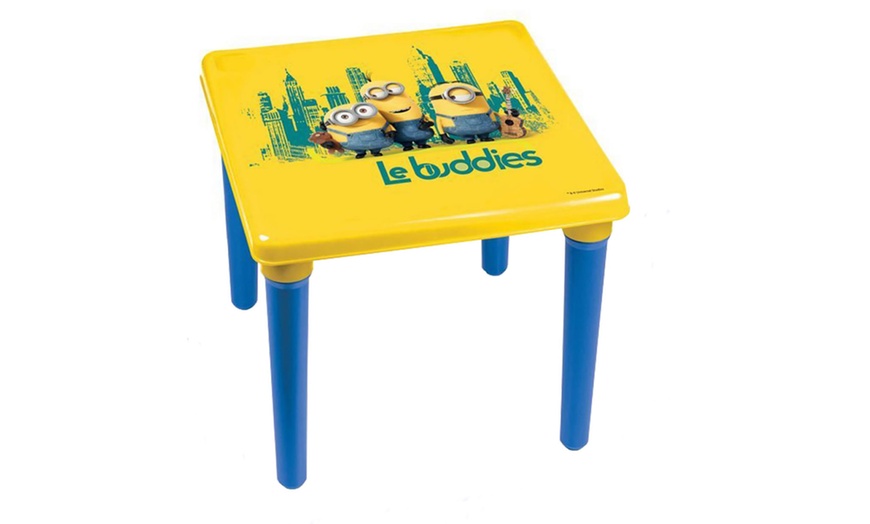 Image 3: Minion Table Chair Set