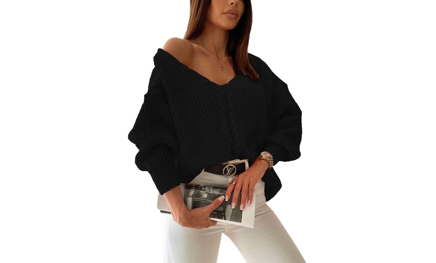 Image 4: Women's Braided V-Neck Cable Knit Oversized Jumper 