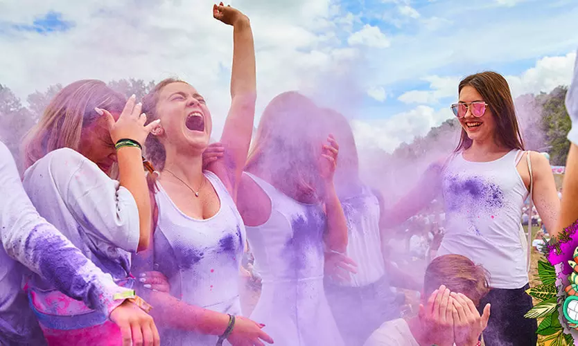 Farbgefühle Festival: 1, 2 oder 5 Tickets am 20.06. und 08.–22.08.2026