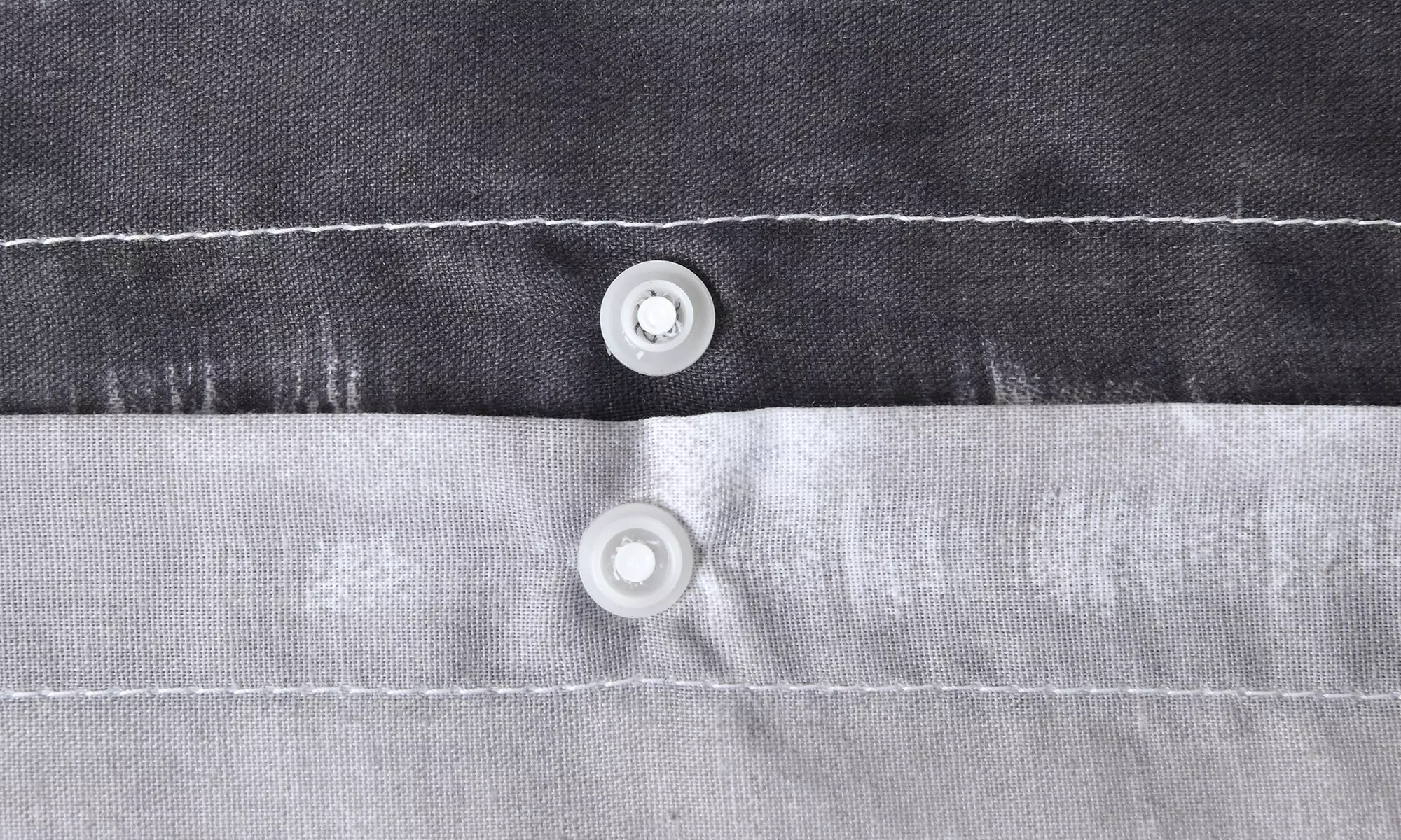 Tie Dye-Design Reversible Bedding Set