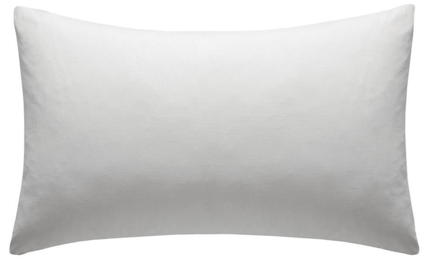 Image 2: 180TC White Pillowcases