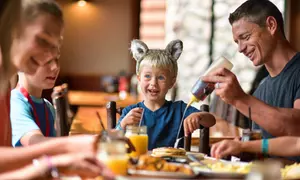 Great Wolf Lodge Anaheim: Family Suites with Daily Waterpark Passes