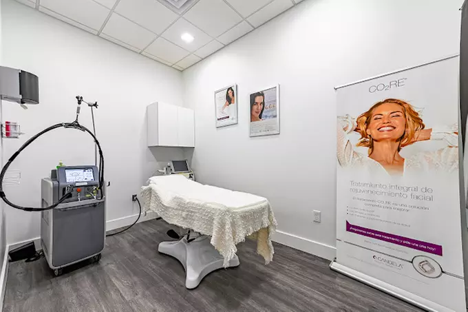 Experience eight sessions of ultrasonic fat reduction for a toned body