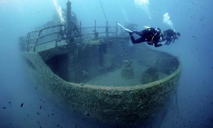 Bautizo de buceo para 1, 2 o 4 personas con reportaje fotográfico