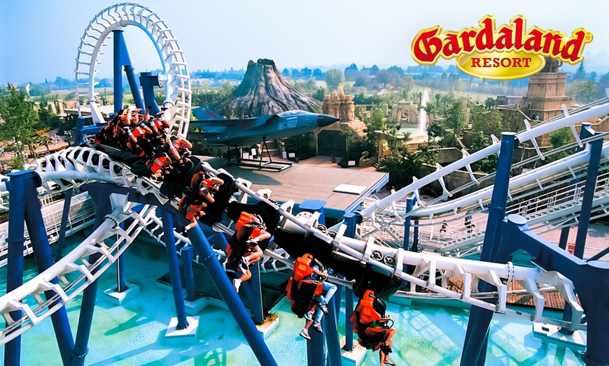 Image 1: Gardaland: największy park rozrywki we Włoszech 