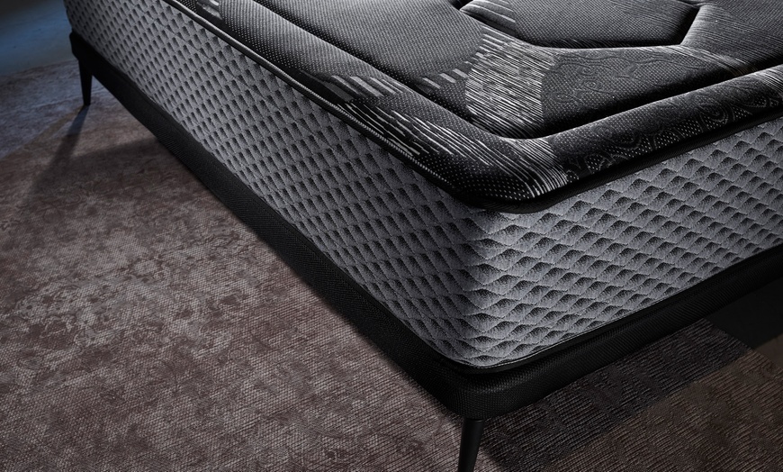 Image 3: VISCO LUXURY NIGHT COMFORT MATTRESS