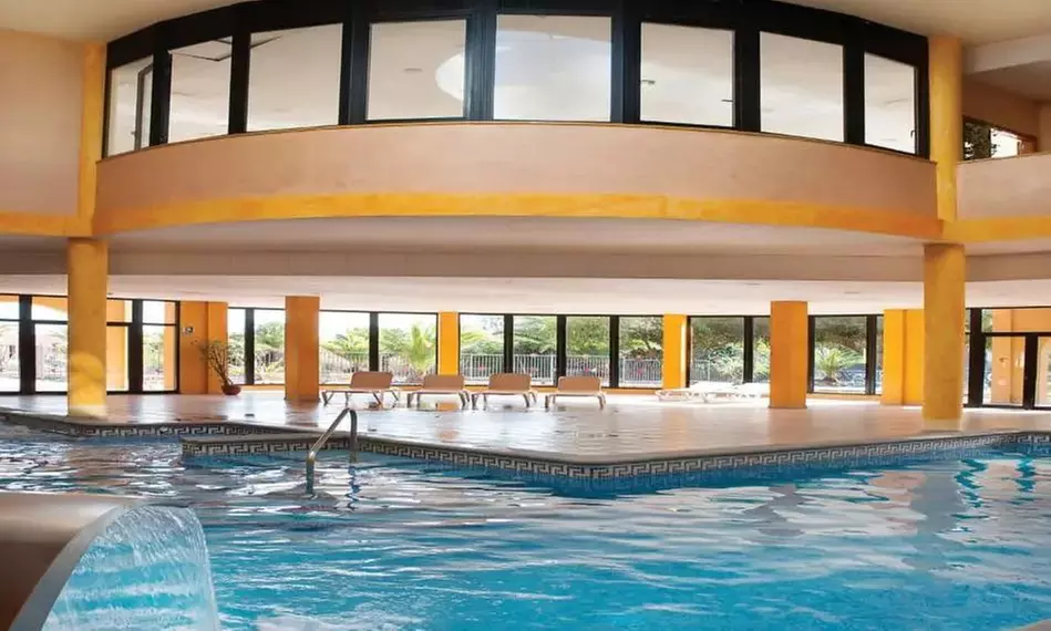 Acceso de 2 horas a spa para 1 o 2  con opción a almuerzo y masaje