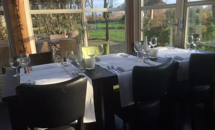 Image 16: Près de Breda : 1 à 3 nuits avec petit déjeuner et dîner