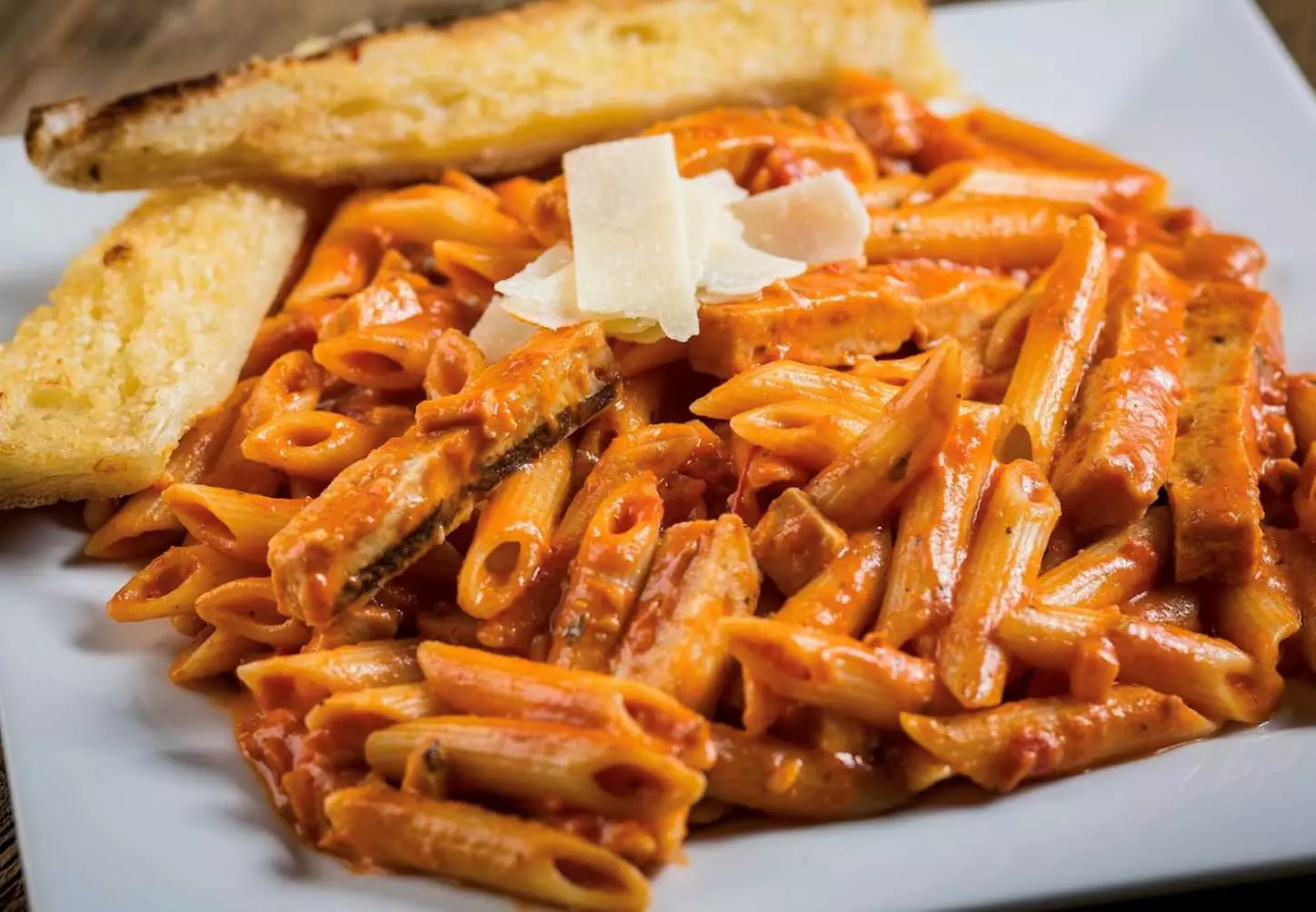 Chicago-Style Pizza and Italian Cuisine Experience