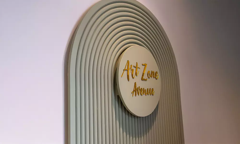 Full Set Eyelash Extension or Eyelash Lamination