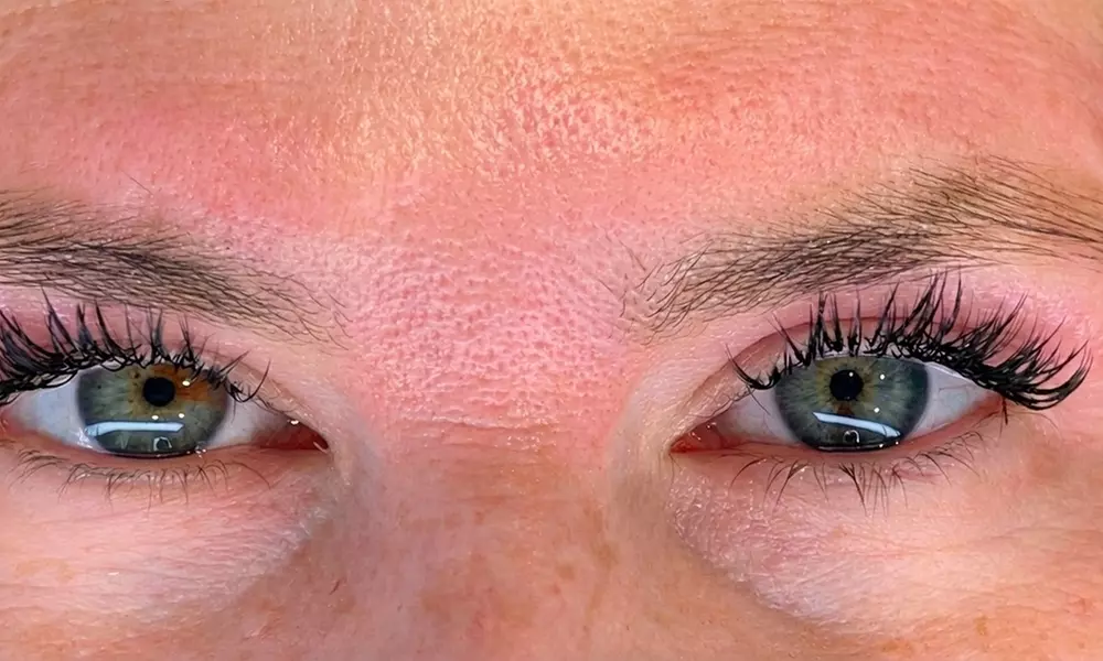 Enhance Your Look w/ Full Set of Classic, or Hybrid Eyelash Extensions