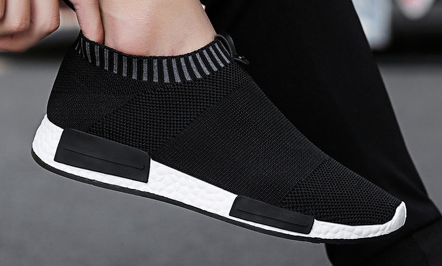 Image 4: Men's Slip-On Sneakers