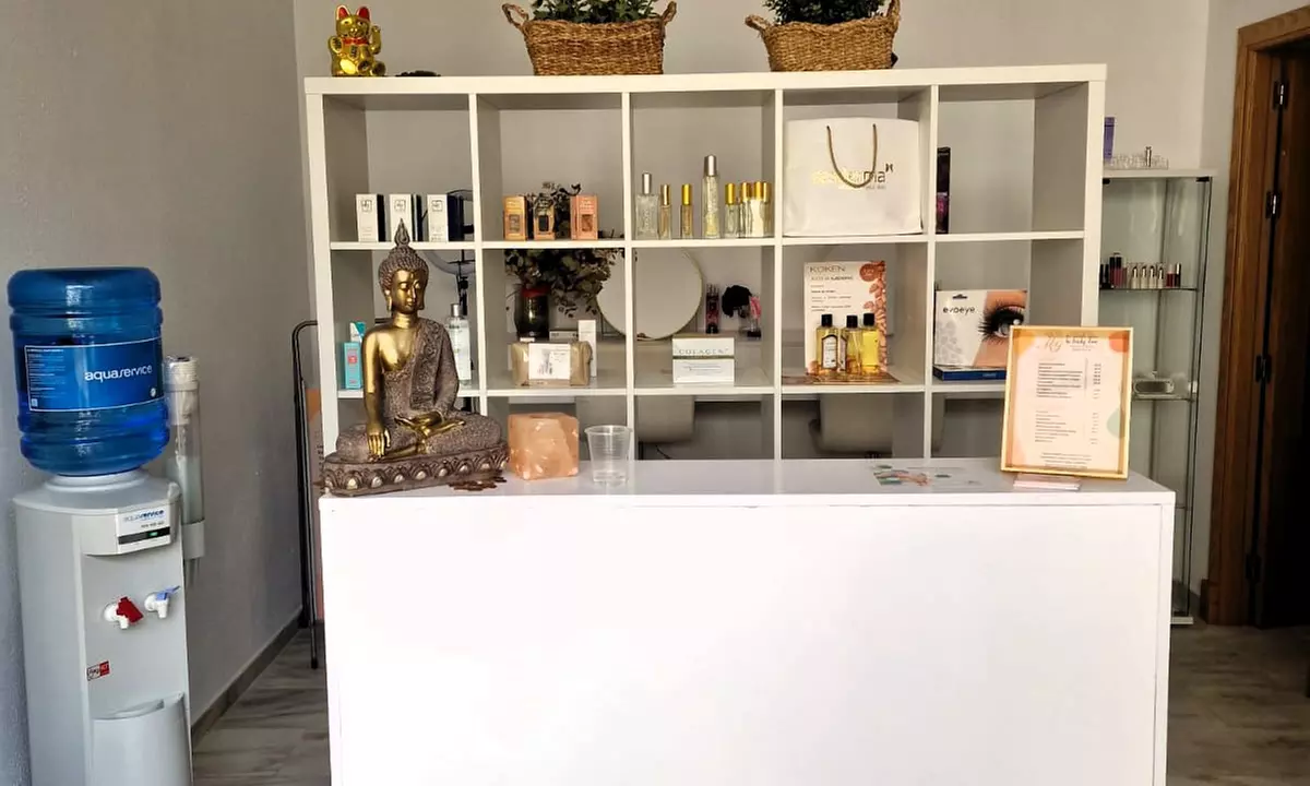 Higiene facial y opción a Hydrofacial o tratamiento específico