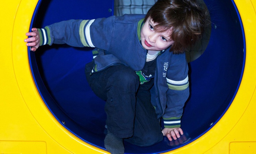 Image 4: 90-Minute Soft Play Area Entry