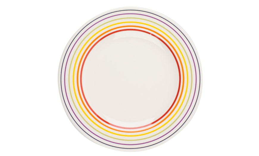 Image 5: Multi-Coloured Striped Plates