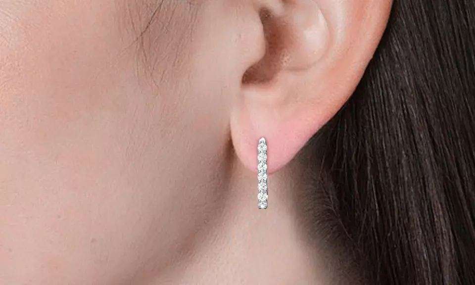 Créoles en argent sterling 925 et moissanite cultivée en laboratoire, grade A++, avec boîte cadeau en option - Primary Image