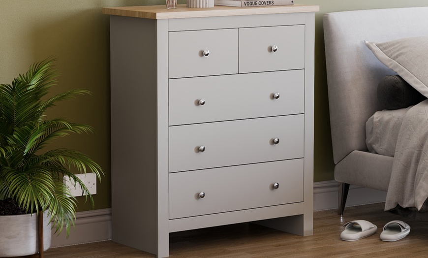 Image 14: Arlington Bedroom Furniture Collection
