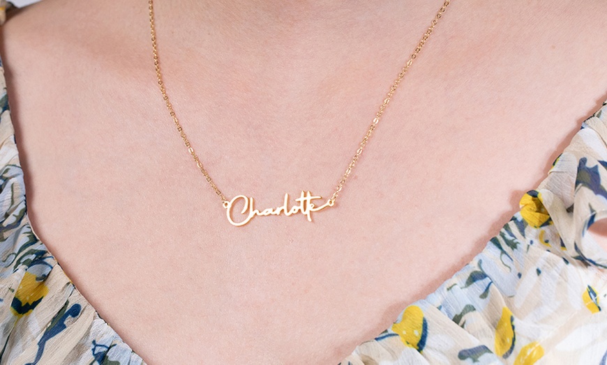 Image 5: Custom Projection, Name, or Photo Necklace
