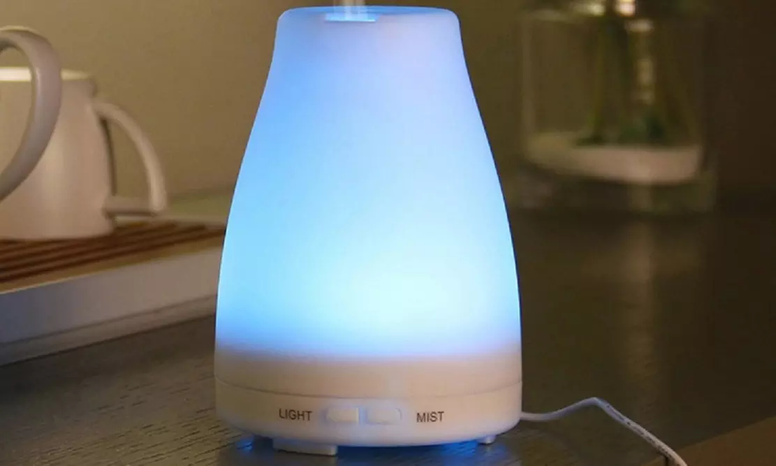 Color-Changing Essential Oil Diffuser - Primary Image
