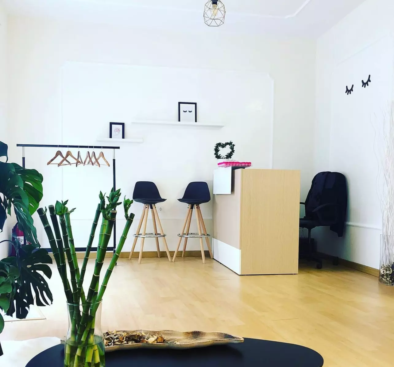 Extensión de pestañas pelo a pelo