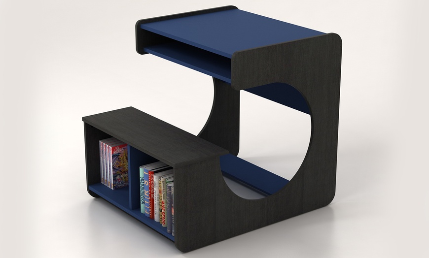 Image 6: Desk with Integrated Bookshelf