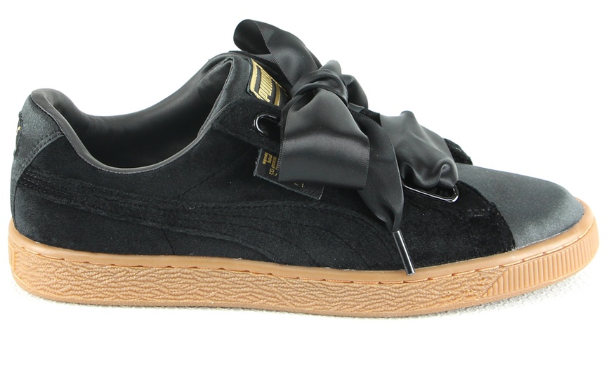 Image 44: Puma Sneakers